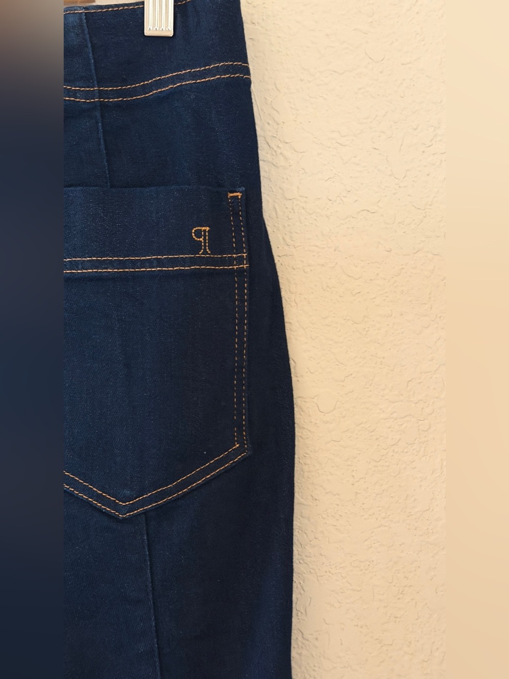 Pilcro High-Rise flare Wide-Leg Women’s Jeans in Dark Blue - Picture 6 of 7